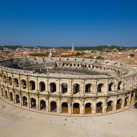 Maison A Avec Parking Gratuit Nimes