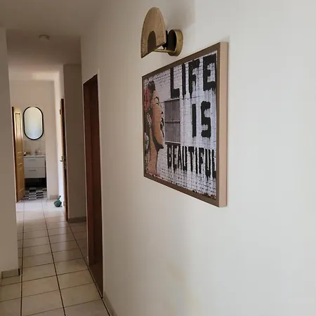 Maison A Avec Parking Gratuit * Nimes